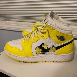 Air Jordan 1 Mid GS YOUTH